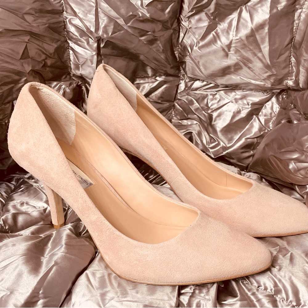 INC International Concepts Blush Pink Suede Pointed-Toe Heels